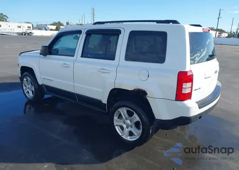 2012 Jeep Patriot Latitude z USA, uszkodzony, nr VIN 1C4NJRFB0CD599463